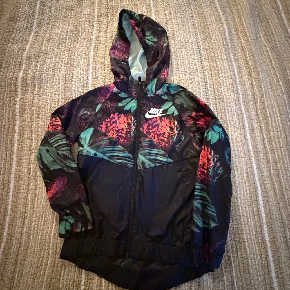 Unisex Nike Girls Tropical Floral Windrunner Hooded Windbreaker Jacket M 10-12